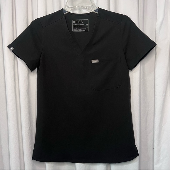 Figs Black Scrub Top - Picture 1 of 3